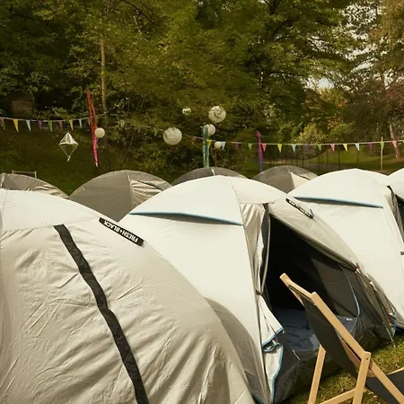 My Tent Oktoberfest Camp * München